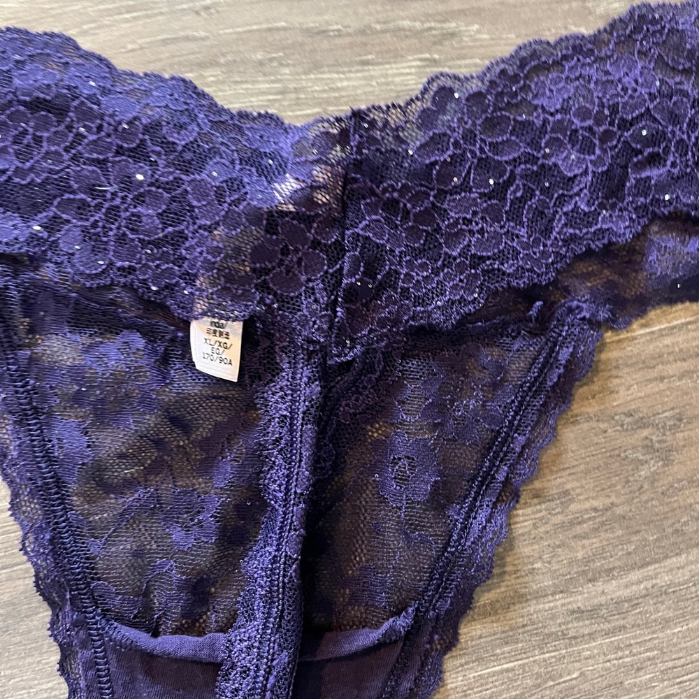 Victoria's Secret Purple Lace Thong - Picture 4 of 5